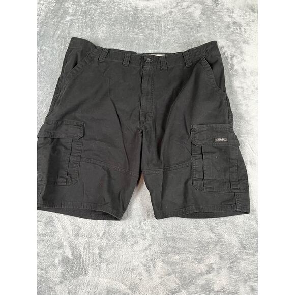 Wrangler Cargo Shorts Men’s 42 Black Cotton Outdoor Utility Pockets Excellent - Picture 1 of 5
